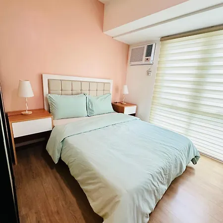 Feels Like Home Condos Abreeza Place Tower 2 Davao Exterior photo