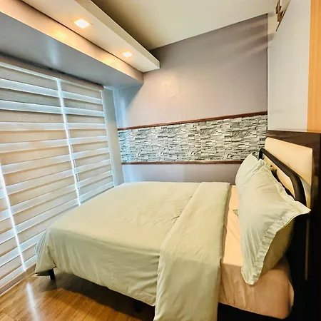 Feels Like Home Condos Abreeza Place Tower 2 Davao Exterior photo