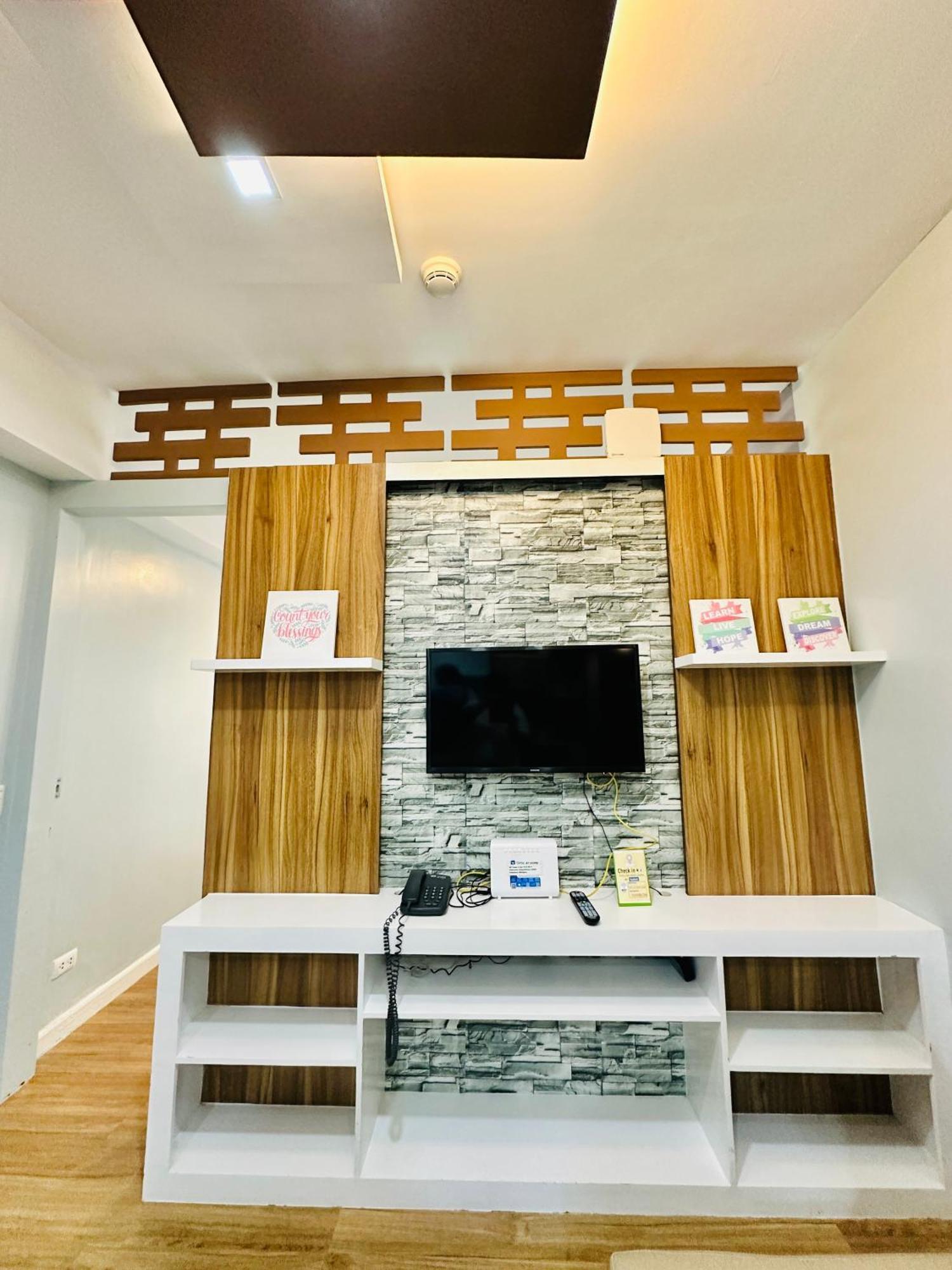 Apartment Feels Like Abreeza Place Tower 2 Davao