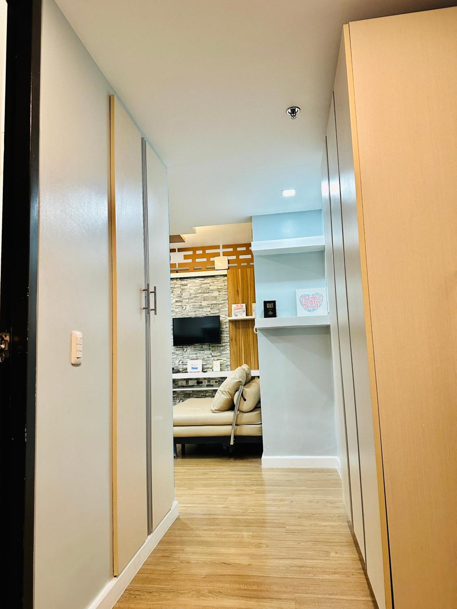 Apartment Feels Like Abreeza Place Tower 2
